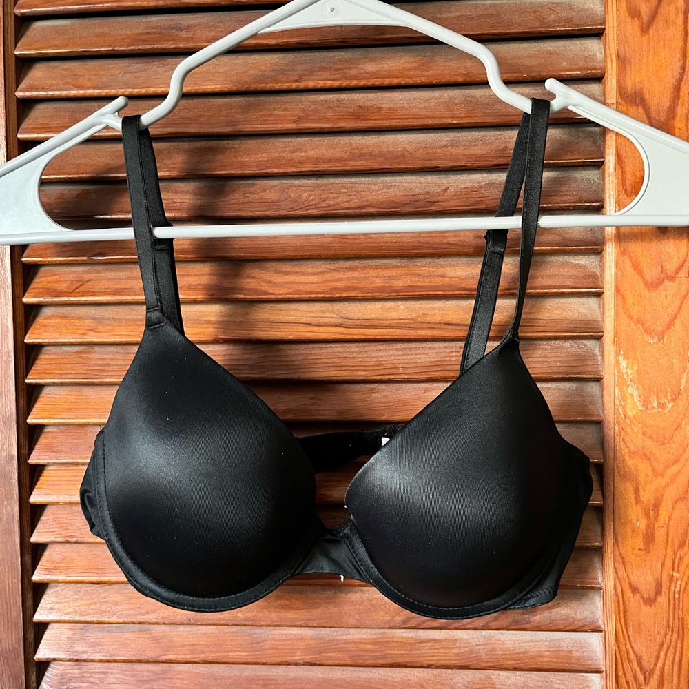 PINK Black Push-up Bra